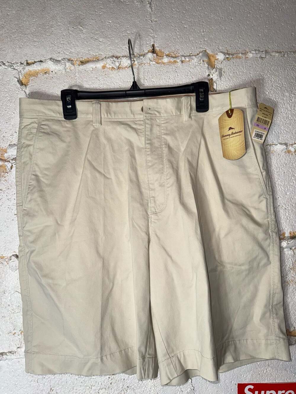 NWT Tommy Bahama Ashore Thing Pleated Cotton Tencel Shorts Size 38 Spray